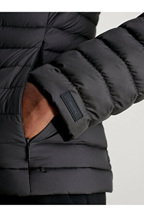 PACKABLE SUPER LW PADDED JACKET