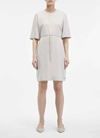 Calvin Klein Bisiklet Yaka Düz Açık Gri Kısa Kadın Elbise STRUCTURE TWLL MINI SHIFT DRESS