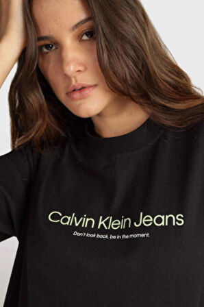 Calvin Klein Kadın / Kız Tişört-J20J222894