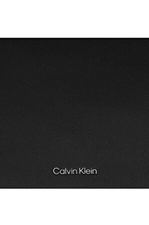 Erkek Calvin Klein Elevated Laptop Çantası K50K511224