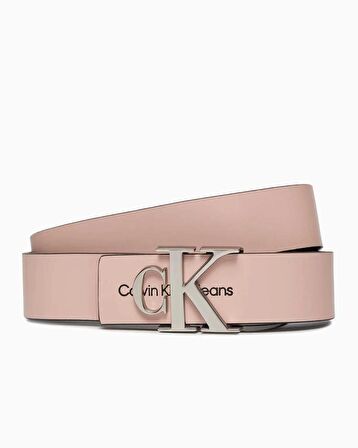 Calvin Klein Monogram Hardware Kemer