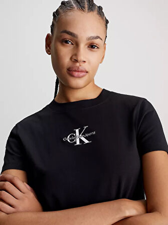 Kadın Kısa Kollu Yuvarlak Yaka T-Shirt - Siyah | S