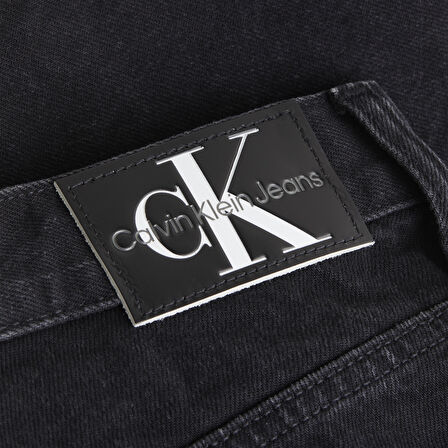 Kadın Marka Logolu Şık Görünüşlü Kot Denim Kumaş Kısa Kapri Pantolon Siyah Denim Kapri J20J222812-1BY