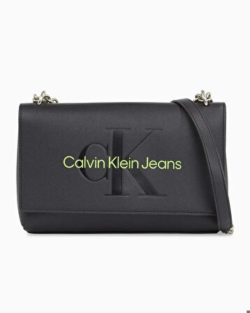 Calvin Klein Sculpted Flap Omuz Çantası