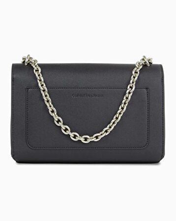 Calvin Klein Sculpted Flap Omuz Çantası