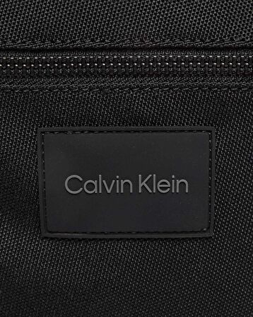 Calvin Klein Remote Pro Flatpack Çapraz Askılı Çanta