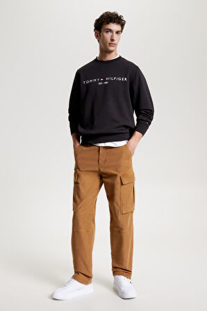 TOMMY HILFIGER Erkek Göğüste Marka Logolu ve Marka İmzalı Bisiklet Yakalı Organik Pamuklu Kollarda Marka Bayrak Detaylı Siyah Sweatshirt MW0MW11596 BDS