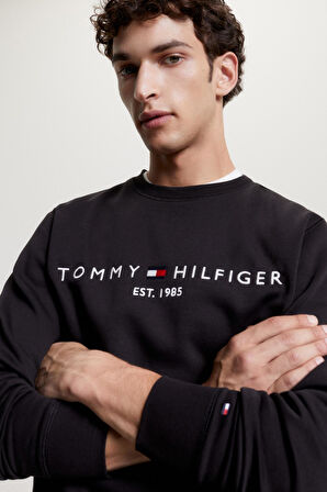 TOMMY HILFIGER Erkek Göğüste Marka Logolu ve Marka İmzalı Bisiklet Yakalı Organik Pamuklu Kollarda Marka Bayrak Detaylı Siyah Sweatshirt MW0MW11596 BDS