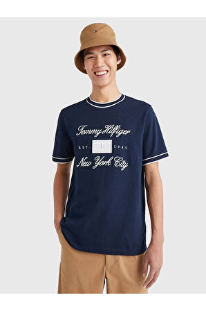 İşlemeli Script NYC Logolu Tişört