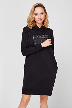 Nakış İşlemeli Logo Kısa Elbise