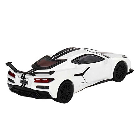 1:64 Diecast Chevrolet Corvette Z06 2023 Arctic White Mini GT Model Araba