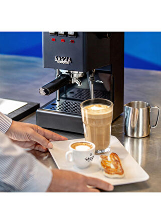 Gaggia Classic E24 Mavi Manuel Espresso Kahve Makinesi