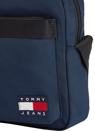 Tommy Hilfiger Lacivert Erkek Postacı Çantası TJM ESSENTIAL DAILY REPORTER