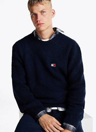 Tommy Jeans Bisiklet Yaka Regular Fit Nakışlı Lacivert Erkek Kazak DM0DM19431C1GTJM REG WAFFLE SWEATER