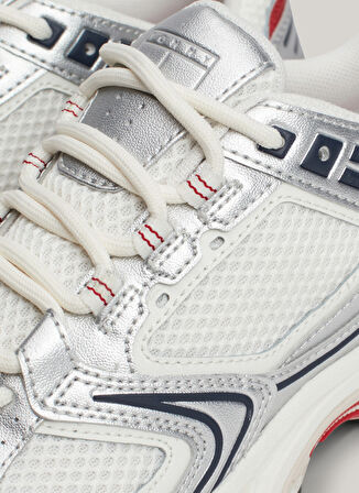 Tommy Hilfiger Beyaz - Gümüş Kadın Sneaker EN0EN02680YBL