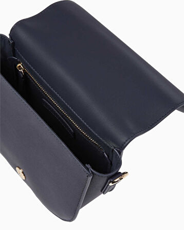 Tommy Hilfiger Logotape Saddle Çapraz Askılı Çanta