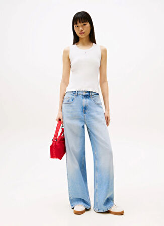 Tommy Jeans Bisiklet Yaka Beyaz Kadın T-Shirt DW0DW20673YBL