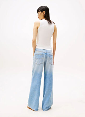 Tommy Jeans Bisiklet Yaka Beyaz Kadın T-Shirt DW0DW20673YBL