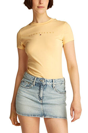 Tommy Jeans Kadın Tişört-DW0DW20315