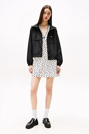 Kadın TJW ESSENTIAL WINDBREAKER EXT Jackets | L