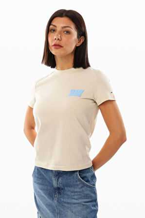 Tommy Jeans Kadın Tişört-DW0DW21338