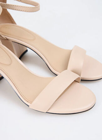 Tommy Hilfiger Deri Bej Kadın Topuklu Sandalet FW0FW08673