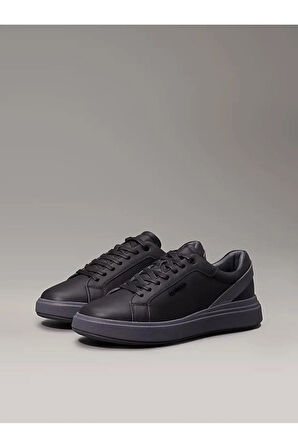 LOW TOP LACE UP W/ STRIPE