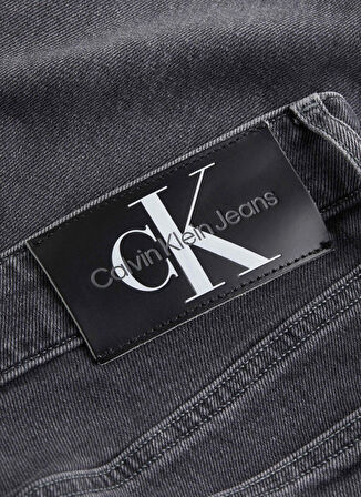 SLIM TAPER Düşük Bel Erkek Denim Pantolon J30J3257411BZ