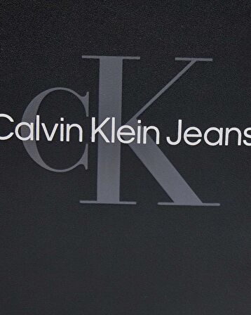 Calvin Klein Crossover Baskılı Çapraz Askılı Çanta