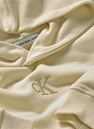 Calvin Klein Baskılı Kadın Ekru Sweatshırt IG0IG02139YAB