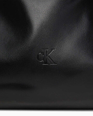 Calvin Klein Ew Pu Kadın Çapraz Askılı Çanta