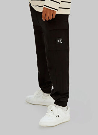 Calvin Klein Lastikli Paça Siyah Erkek Çocuk Eşofman Altı IB0IB02199BEH