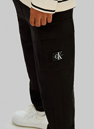 Calvin Klein Lastikli Paça Siyah Erkek Çocuk Eşofman Altı IB0IB02199BEH