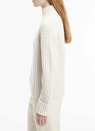 Calvin Klein Balıkçı Yaka Standart Düz Beyaz Kazak Kadın REC YÜN TWO TONE STRIPE SWEATER