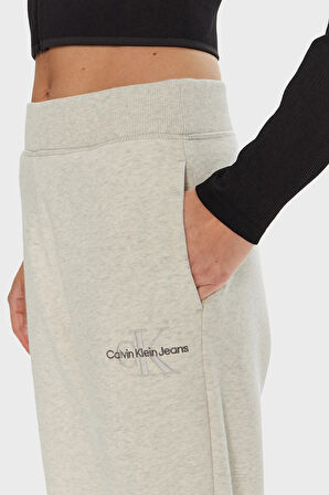 Calvin Klein Bayan Pantolon J20J223590 P6G