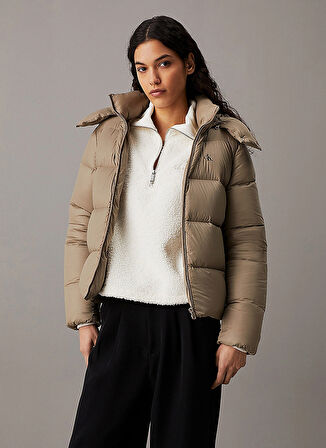 Calvin Klein Jeans Vizon Kadın Şişme Mont MW DOWN SHORT PUFFER