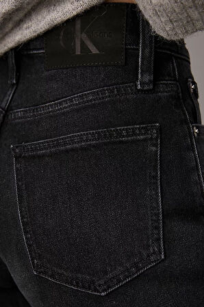 Kadın MOM Jeans Pantolon - Siyah  | 26/30