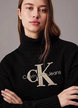 Calvin Klein Jeans Bisiklet Yaka Siyah Erkek Sweatshırt J30J326144BEH CHENILLE MONOLOGO CRE