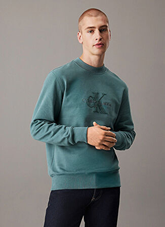 Calvin Klein Jeans Bisiklet Yaka Yeşil Erkek Sweatshırt J30J326144CH2 CHENILLE MONOLOGO CRE
