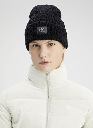 Calvin Klein Siyah Kadın Bere K60K612652BEH