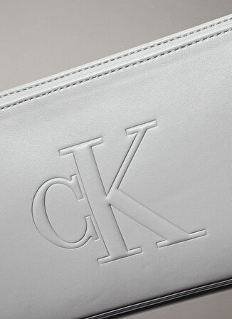 Calvin Klein Açık Gri 25x13x4 cm Kadın Omuz Çantası K60K612725PFF