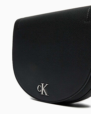 Calvin Klein Minimal Monogram Omuz Çantası