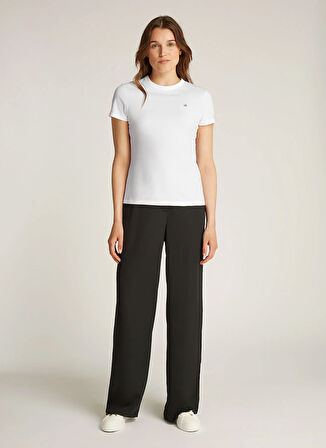 Calvin Klein Bisiklet Yaka Düz Siyah Kadın T-Shirt K20K208061YAF
