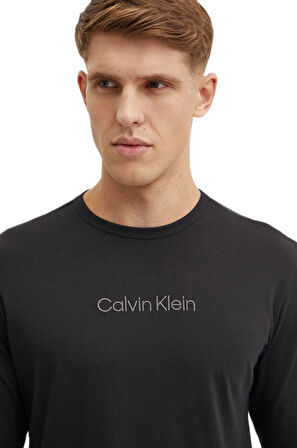 Calvin Klein Erkek Kırmızı Pijama Takımı 000NM2781E 