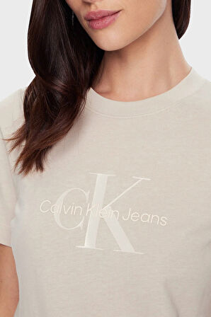 Calvin Klein Bayan T Shirt J20J224983 PDH