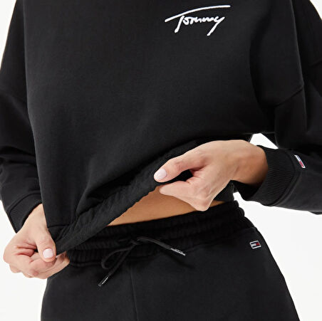 Tommy Jeans Crop Signature Mock Neck Kadın Siyah Sweatshirt