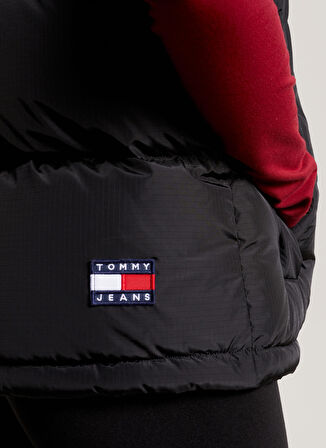 Tommy Jeans Siyah Kadın Mont DW0DW14290