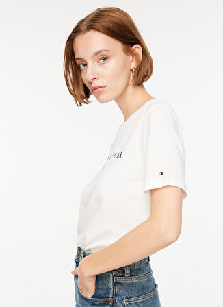 Tommy Hilfiger Bisiklet Yaka Baskılı Beyaz Kadın T-Shirt WW0WW40276YCF005