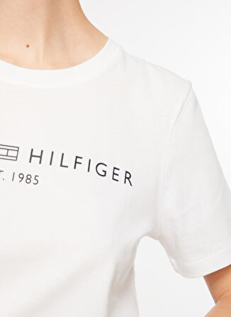 Tommy Hilfiger Bisiklet Yaka Baskılı Beyaz Kadın T-Shirt WW0WW40276YCF005