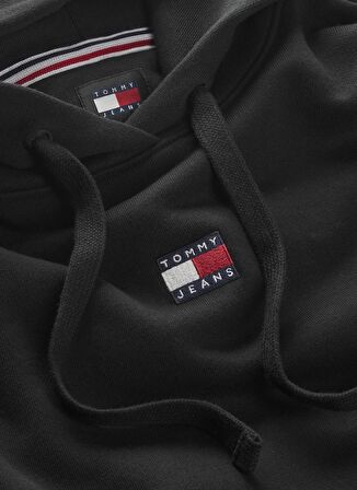 Tommy Jeans Kapüşon Yaka Düz Siyah Kadın Sweatshırt TJW BXY BADGE HOODIE